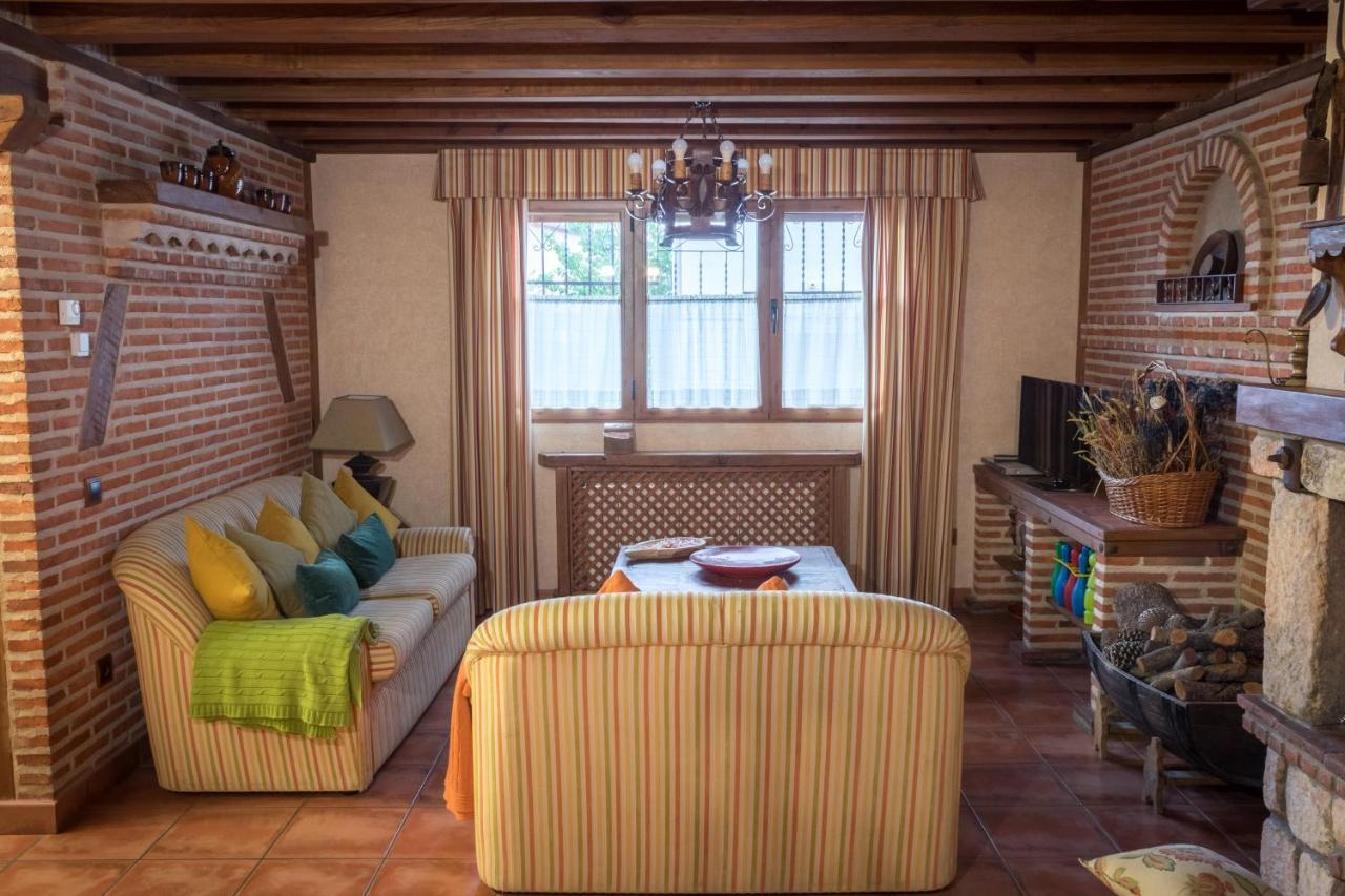 Casa Rural El Capricho Otero de Herreros Exterior photo
